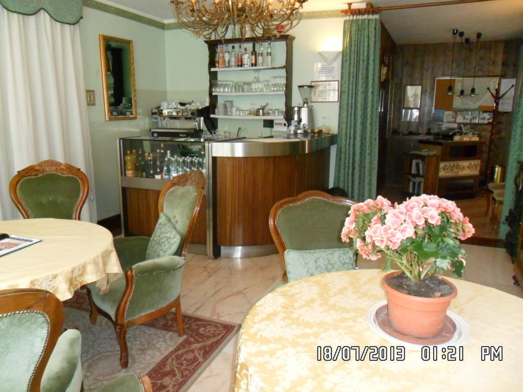 Il Campanile Hotel - La Cantina Del Pittore Miazzina エクステリア 写真